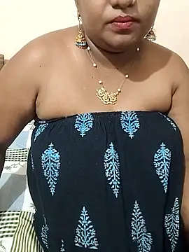 Lovely_silk Adlı Modelin Canlı XXX Sohbeti