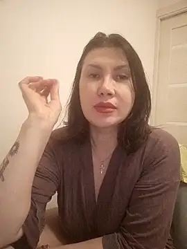 Chat +18 de ROXOLANAA_SEXY ao vivo