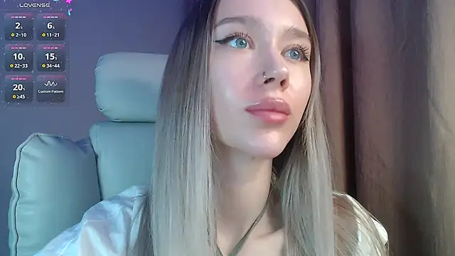 Des_ch live XXX chat