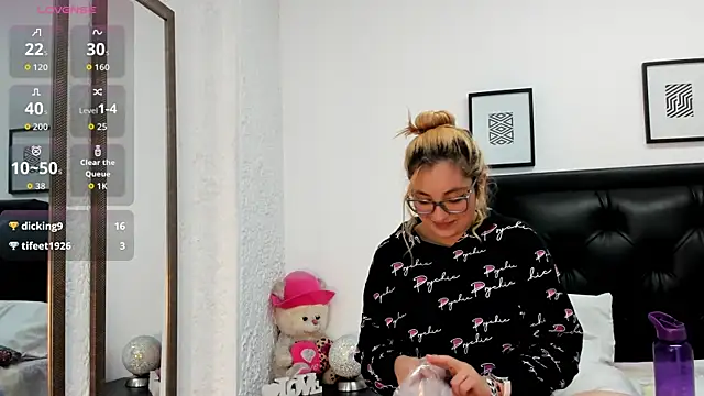 Abby_Morelly: онлайн-секс-чат