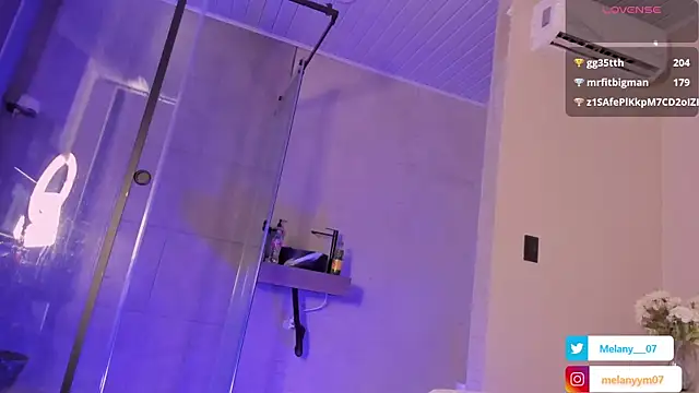 Melany__08: онлайн-секс-чат