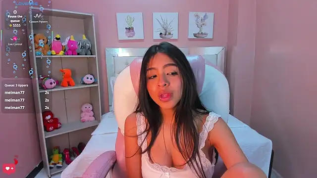 Sky_winter Live XXX Chat