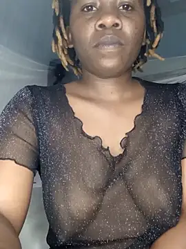 XXX chat uživo modela Queentesi