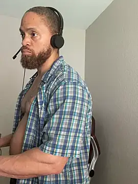 Chat +18 de Fathero1time ao vivo