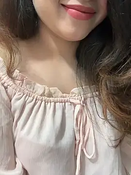 riya_sharma11: διαδικτυακό σόου στην κάμερα