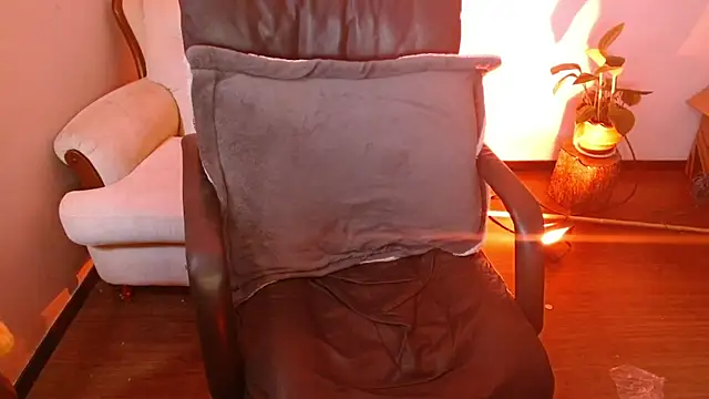 dominica-3: онлайн-секс-чат