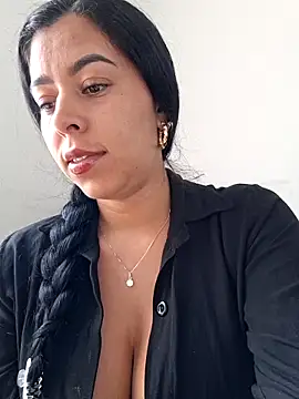 Luianna Live XXX Chat