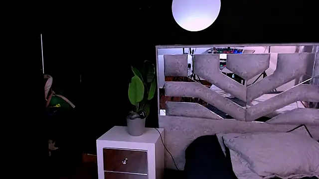 Sofiazaf_'s Live XXX Chat