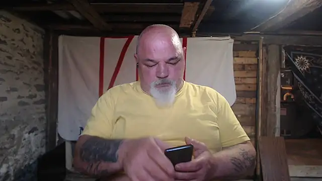 Newfiesausage1972: вебкам-шоу