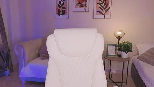 Chat XXX en directo de DahianaWalcott