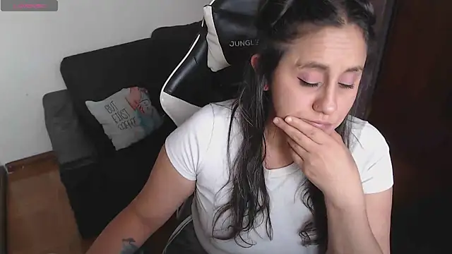 MeliisaRobers: онлайн-секс-чат