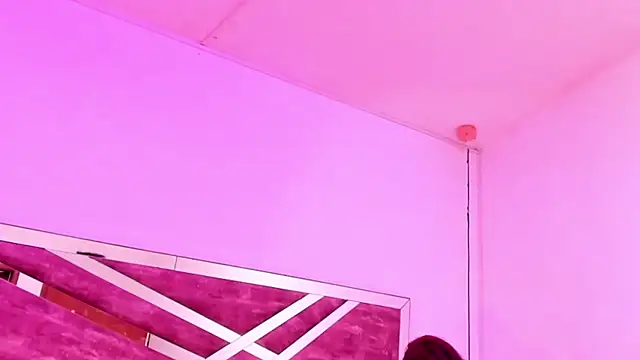 Chat +18 de SofiRey_ ao vivo