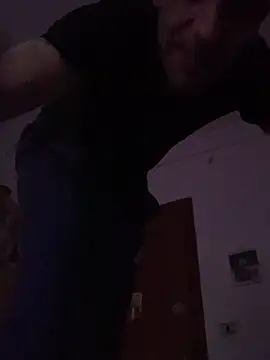 Pertunjukan Kamera Web TORAKIKI79