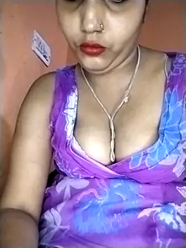 Nency_Love143's Live XXX Chat