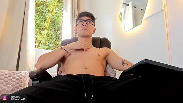 etham_wolf1 – Naživo XXX chat