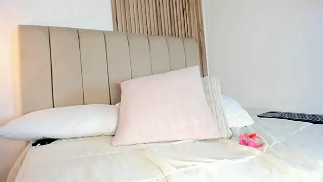 LucianaFerrerr Live XXX Chat