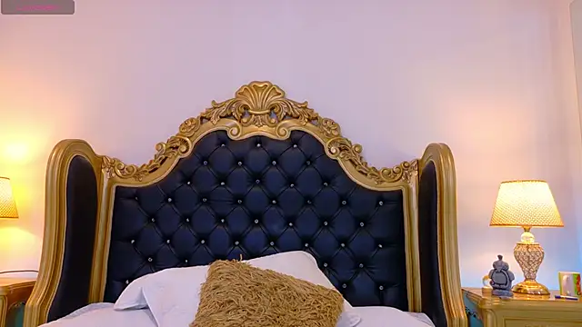 Chat +18 de AdelinaVans ao vivo