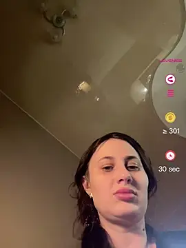 Flossy_Vettie Adlı Modelin Canlı XXX Sohbeti