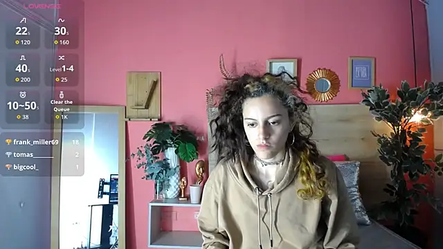 maria_Turner1 Show in webcam