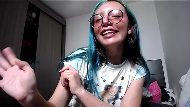 MARIANADIRTY 网络 视讯表演