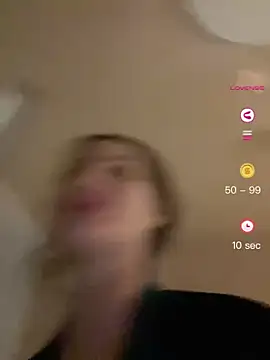 Flossy_Vettie élő XXX-chatje