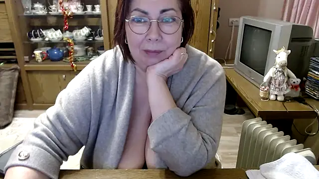 Stelladivafox webcam show