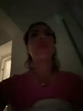 LoreennAny's Live XXX Chat