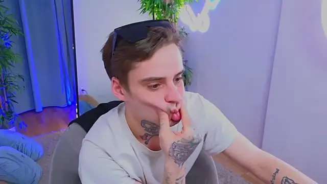 drillfi11 Webcam Show