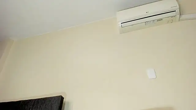 vanesadimaria লাইভ XXX চ্যাট