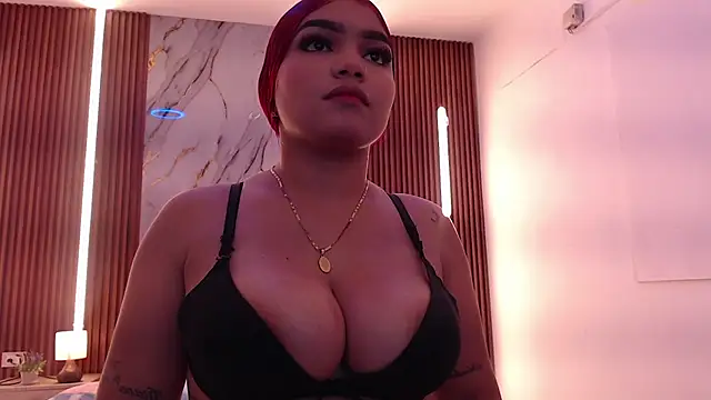 aixa_show Adlı Modelin Canlı XXX Sohbeti