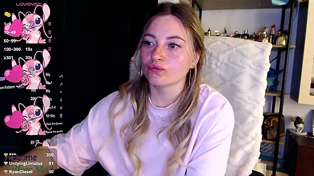 Chat XXX ao vivo de Rania_Stitch