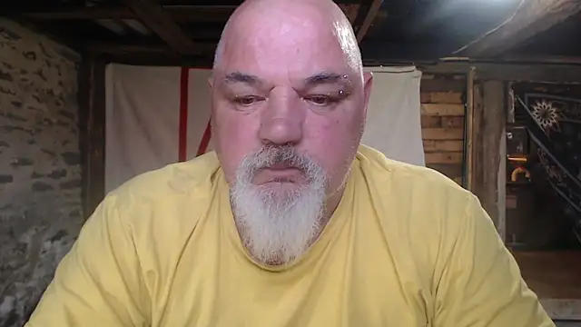 โชว์เว็บแคมของ Newfiesausage1972