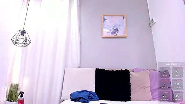 Miranda_doll_ élő XXX-chatje