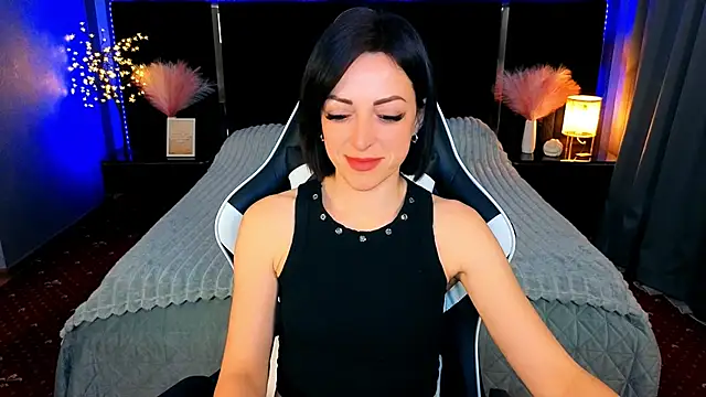 Daloras_lin's Live XXX Chat