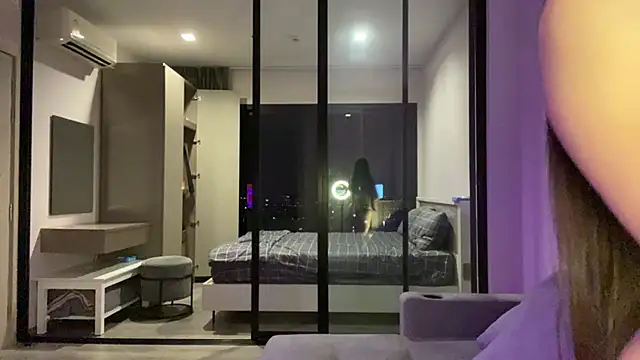 loolashown Live XXX chat