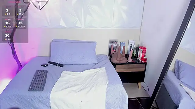 Chanel_milff_ élő XXX-chatje