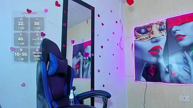 Raven_Rouge_ élő XXX-chatje