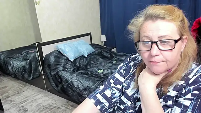 Frau_Marta's Live XXX Chat