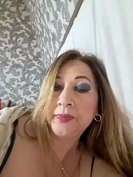 suzanara's Live XXX Chat