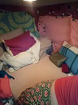 Hot-Muci: онлайн-секс-чат