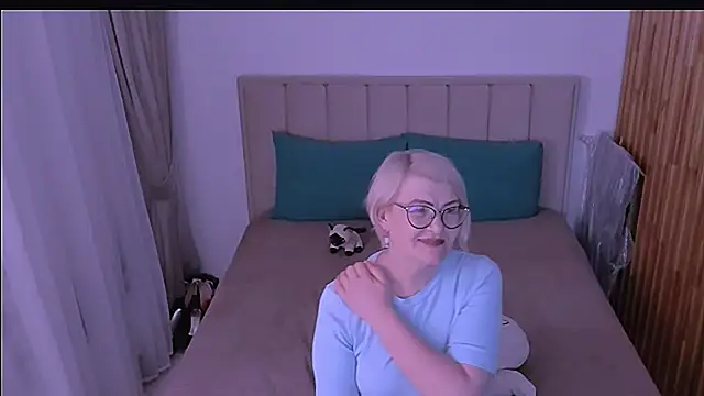 sabrinamacmarren's Webcam Show