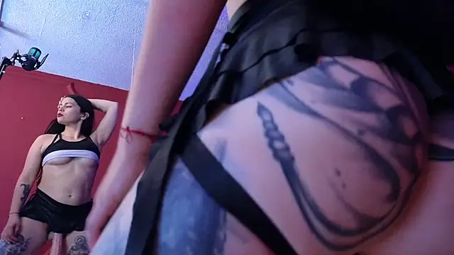 Julieta_Russell live XXX chat