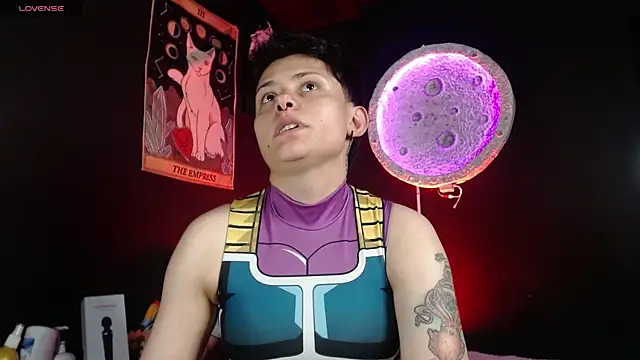 girl_intense444のライブXXXチャット