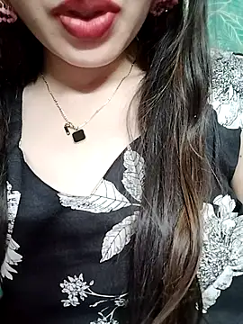 Noor_Darliing লাইভ XXX চ্যাট