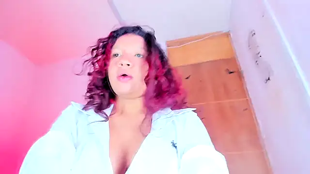 Emily_Coper18's Live XXX Chat