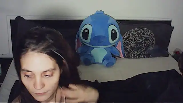 SoftEdgeBoy Pertunjukan Webcam