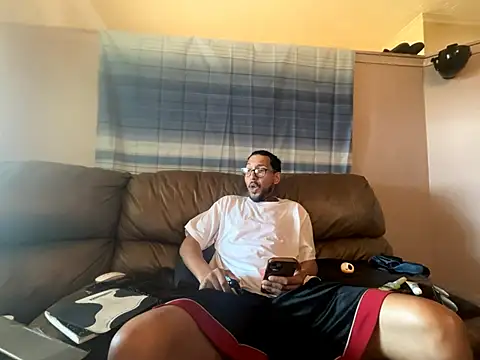 โชว์เว็บแคมของ ThrowedWorldWide