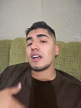 tomy_hot20 Webcam Show