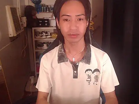 Erin_23 在線直播表演