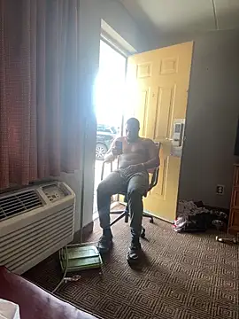 Stressreliever82 Adlı Modelin Canlı XXX Sohbeti